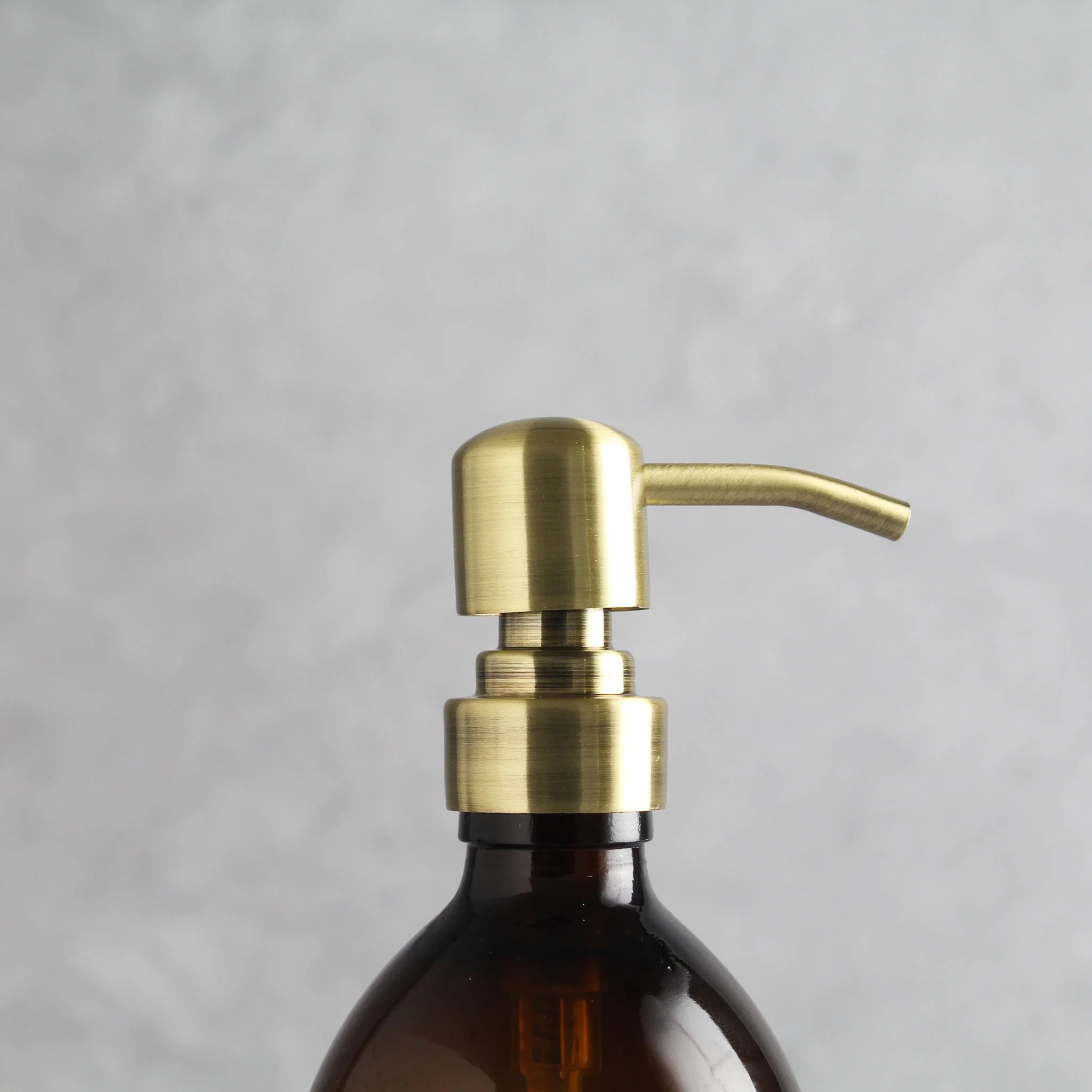Body Wash, Shampoo & Conditioner Amber Plastic Set - Image 4